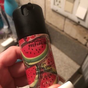 Mac watermelon fix spray brand new